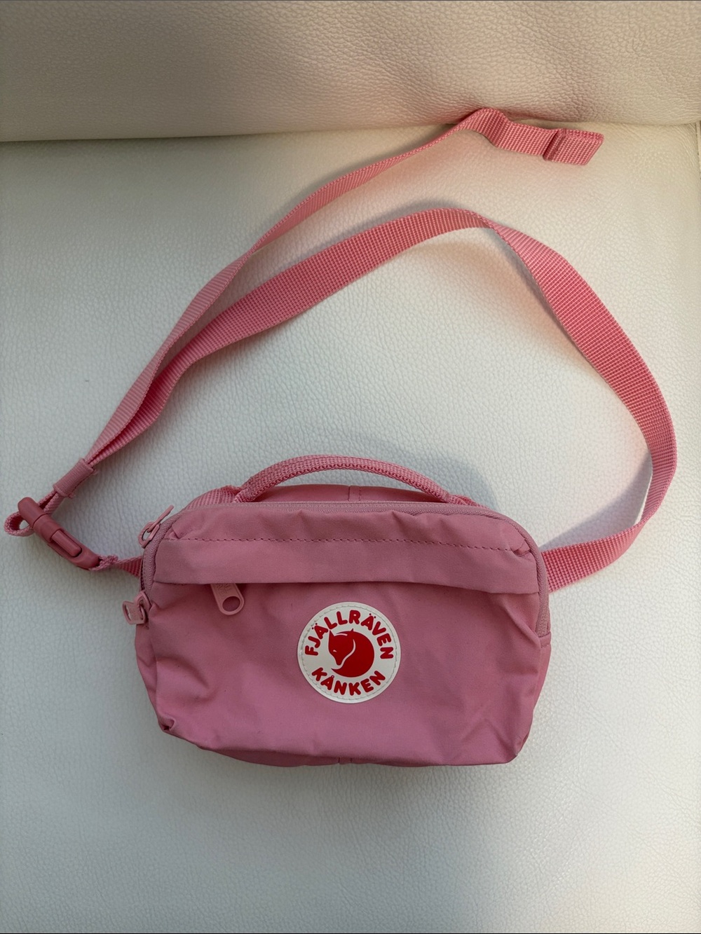 Fjallraven Kånken Mini Crossbody Bag - Pink